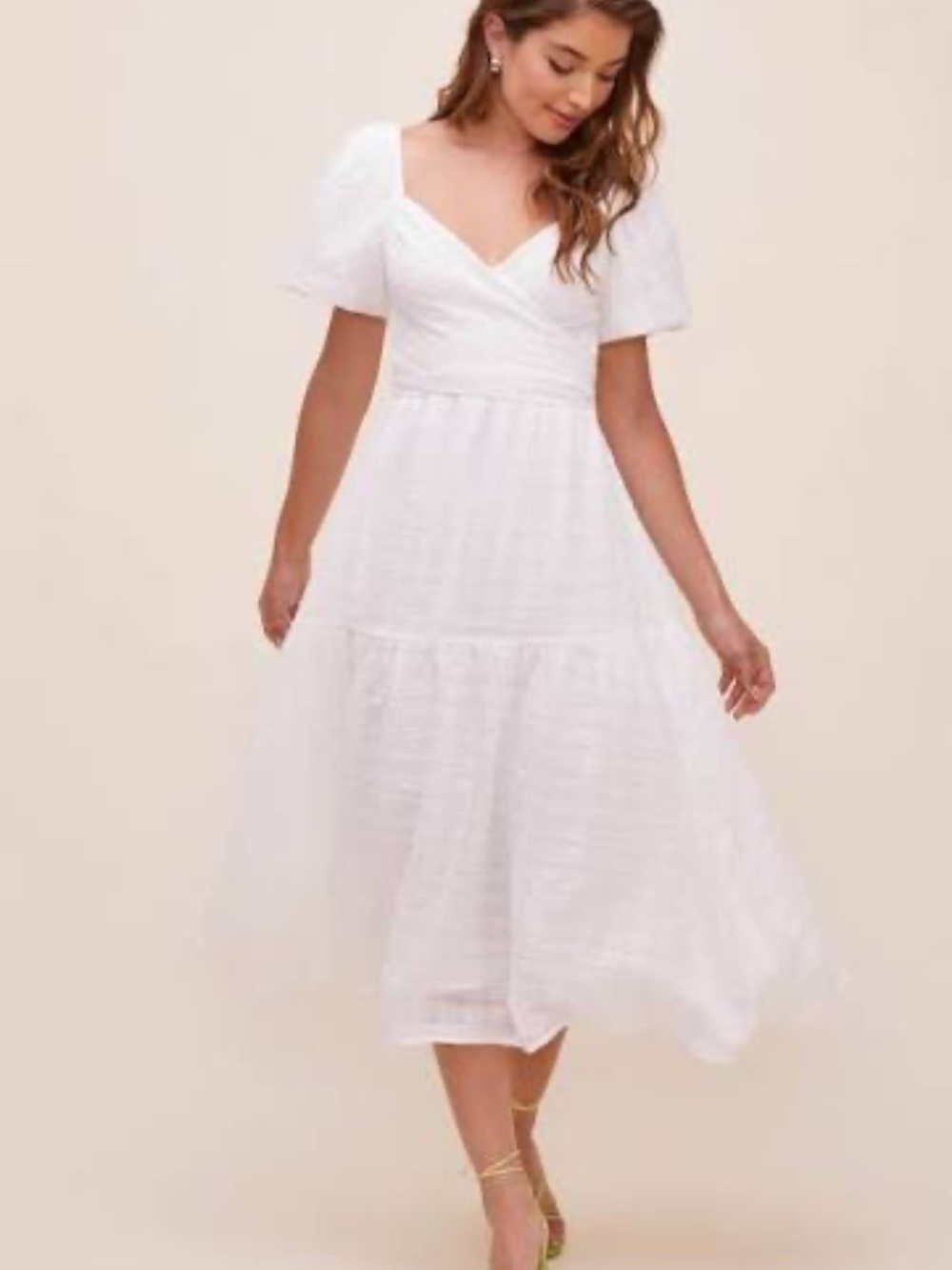 Astr Sonnet White Midi Dress with Puff Sleeves